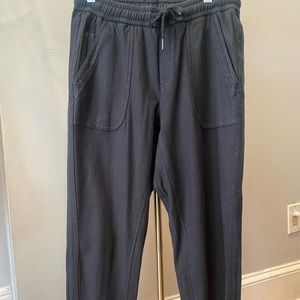Athleta Farallon Jogger - Black with ankle cuff and drawstring waist
